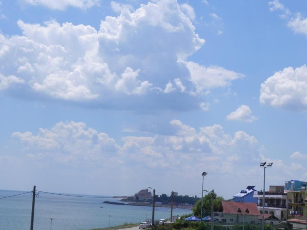 Pensiunea Iubesc Marea Costinesti Bagian luar foto